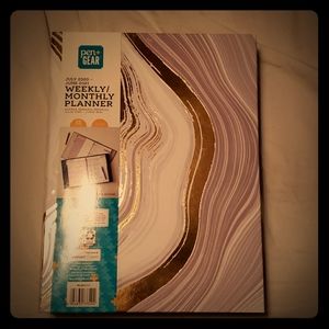 Never used 2020-2021 binder planner